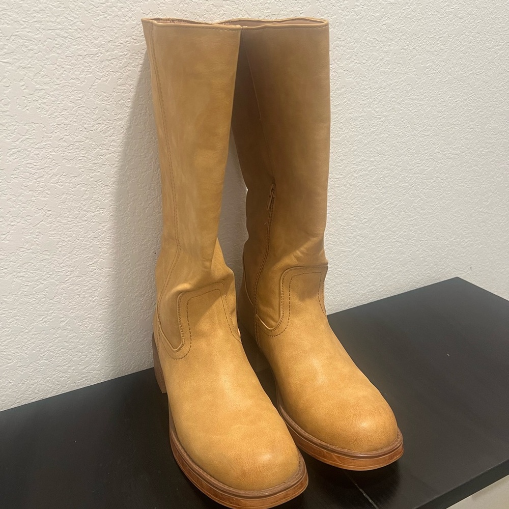 Tan Leather Womens Boots